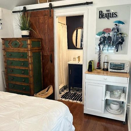 Adorable 1 Bedroom Cottage New York Extérieur photo
