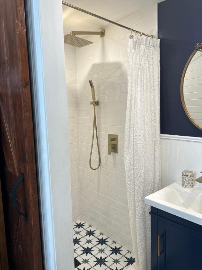 Adorable 1 Bedroom Cottage New York Extérieur photo